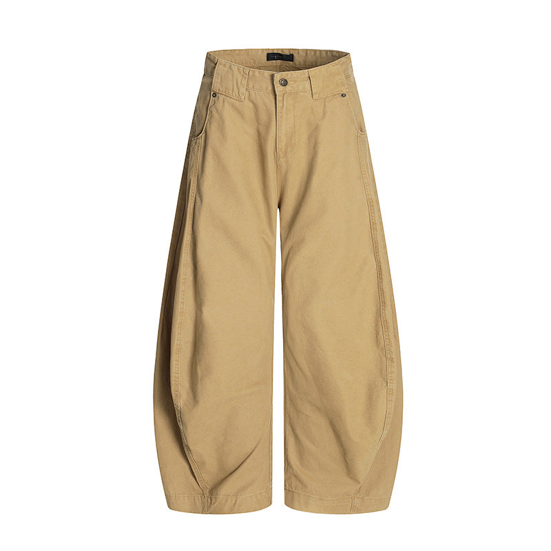 Curved knife jeans